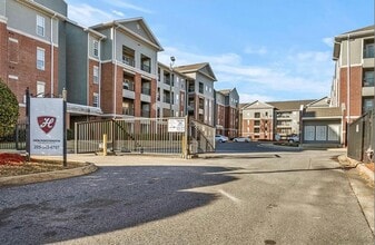 Building Photo - 700 15th St