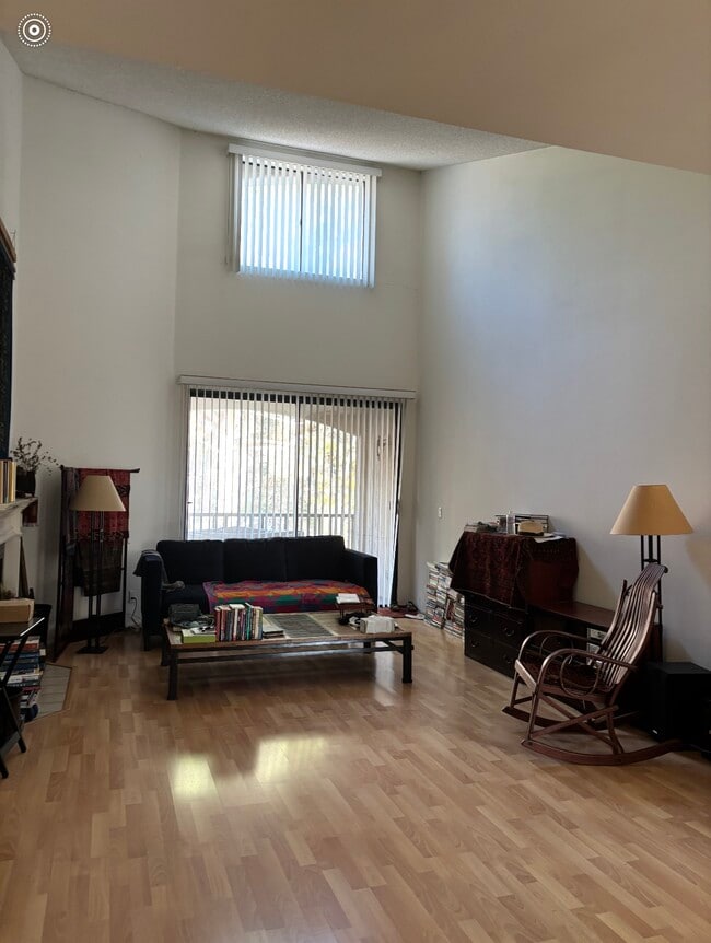 Building Photo - 4201 Via Marisol