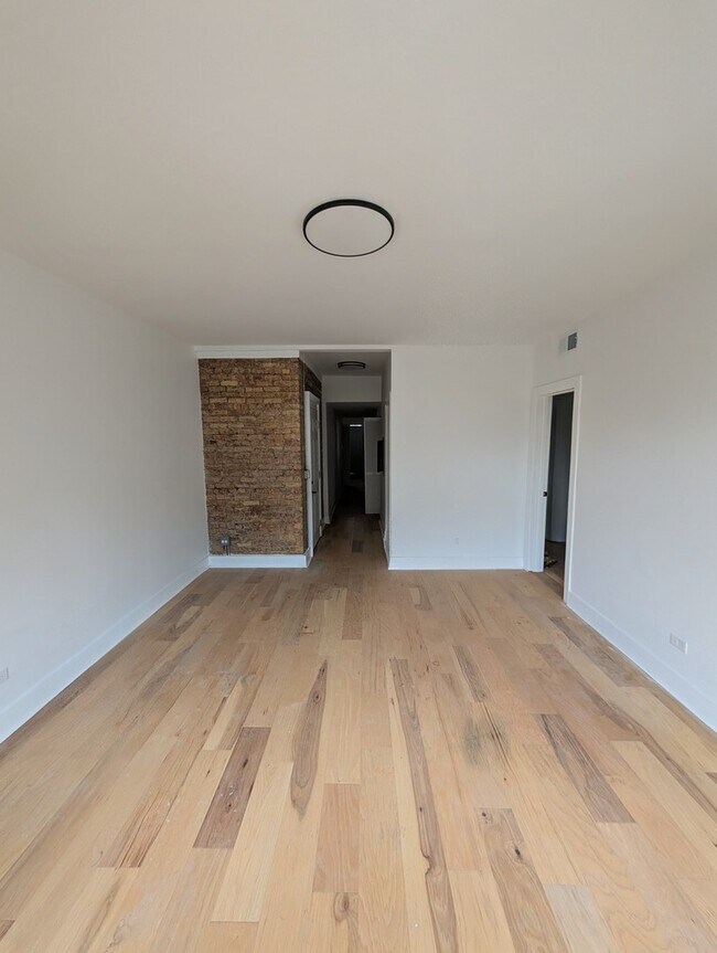 Foto del edificio - 616 W Patterson Ave