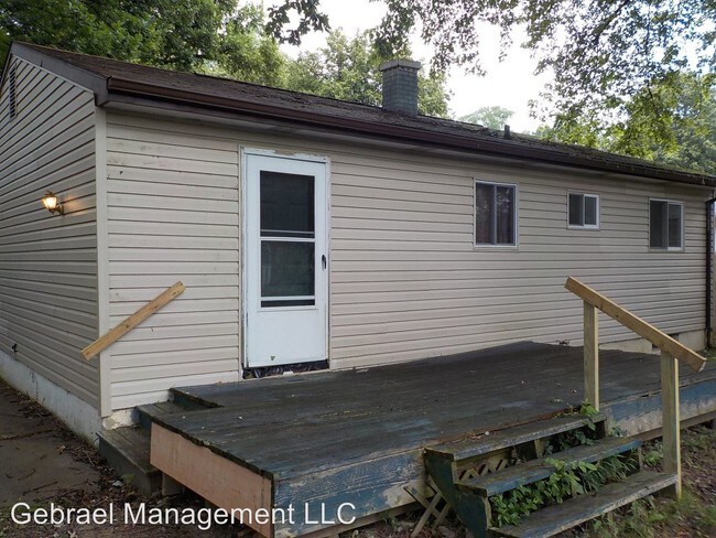 Building Photo - 3 br, 1 bath House - 3238 Montana Ave.