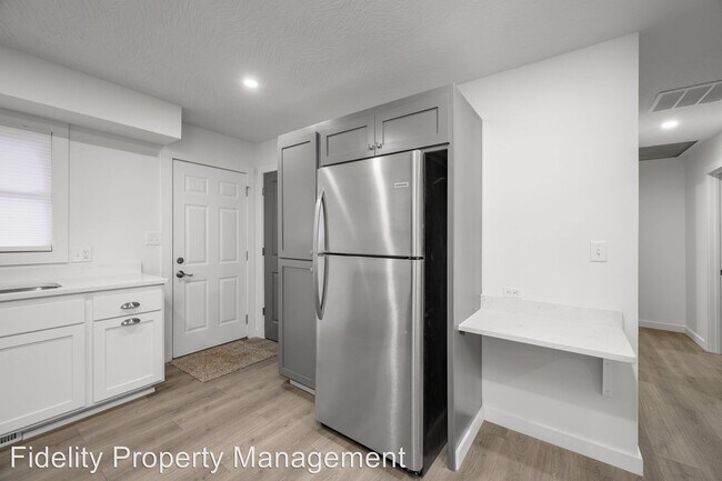 Foto del edificio - 3342 S Fairway Ave