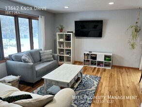 Building Photo - 13642 Knox Dr