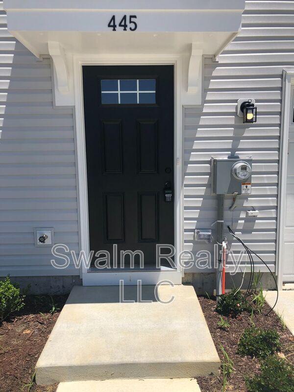 Foto del edificio - 445 Sitka Spruce Ln