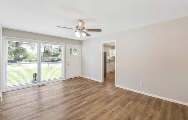 Building Photo - 1841 Haines St