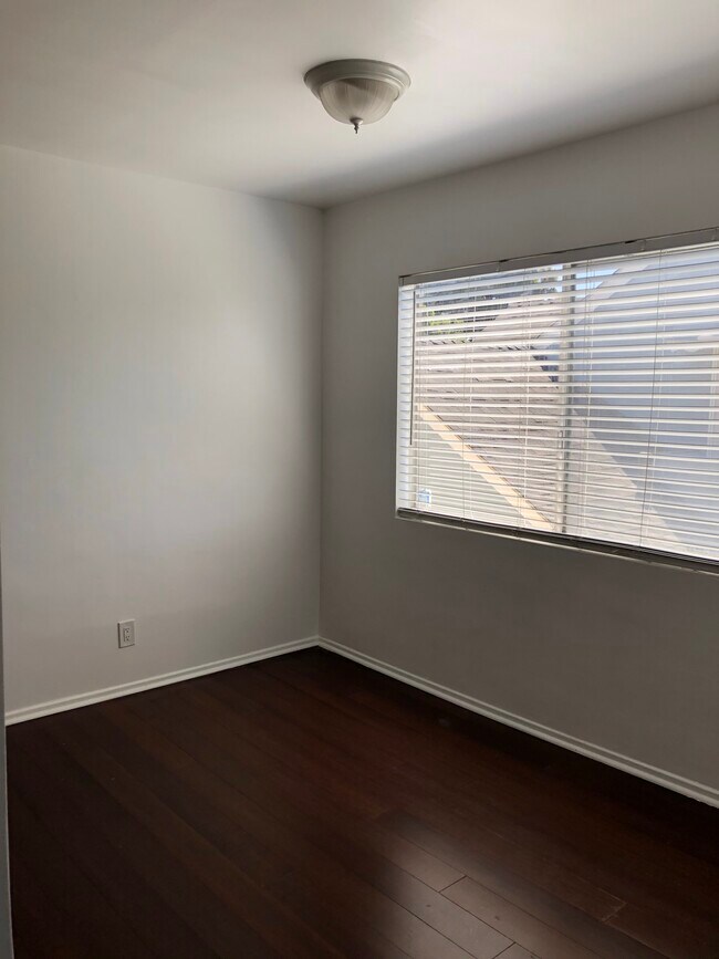 Comedor - 1418 Stanford St