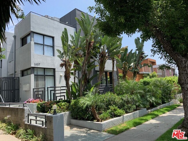 Foto del edificio - 1427 18th St