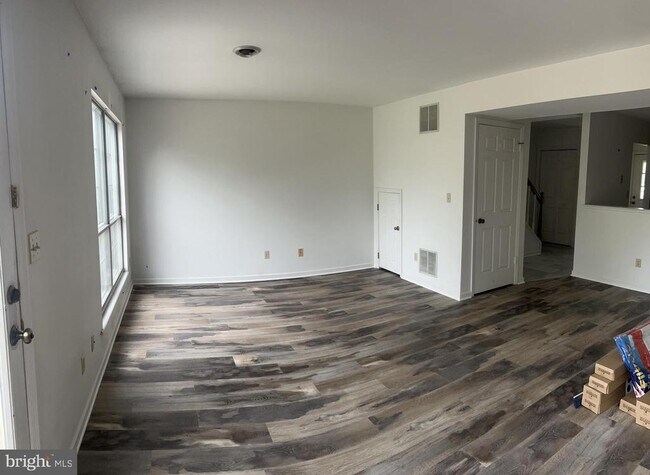 Foto del edificio - 975 Byers Ave