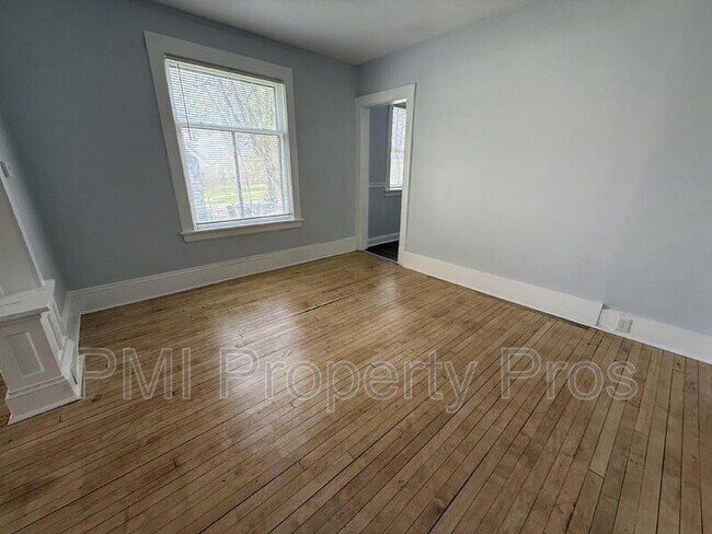 Foto del edificio - 3109 W Walnut St