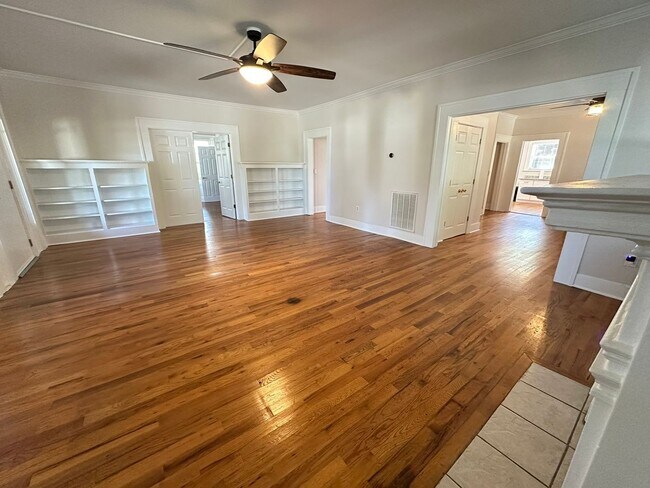 Foto del edificio - 35 Perry Ave