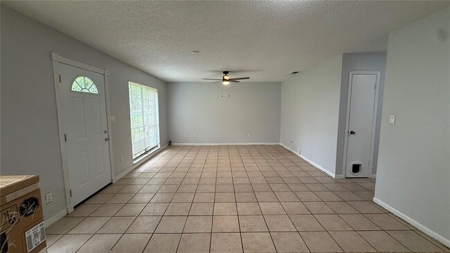 Building Photo - 4367 Shadow Crest Pl
