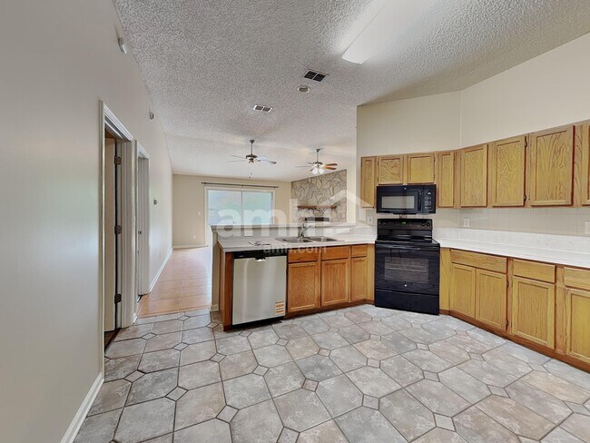 Foto del edificio - 12407 Hatton Chase Ln E