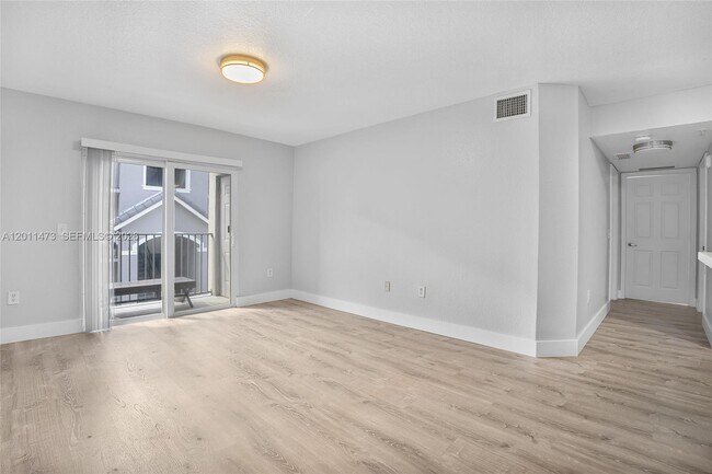 Foto del edificio - 15410 SW 284th St