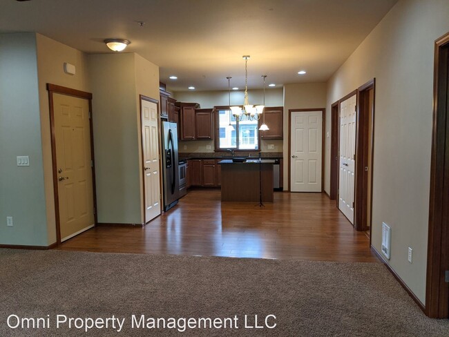 Building Photo - 2 br, 2 bath House - 664 Telegraph Road A#...