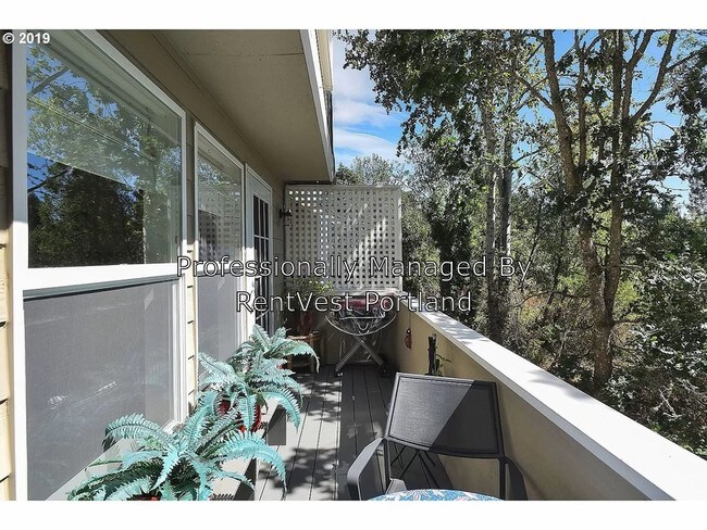 Foto del edificio - 3992 Carman Dr