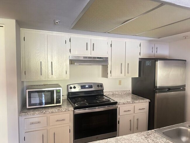 Building Photo - 2 Bed 2 Bath Condo in Old Town Scottsdale