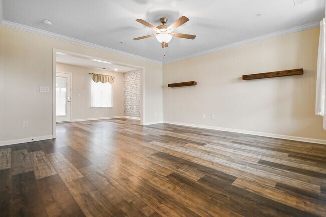 Foto del edificio - Pet Friendly Three Bedroom in Pleasant View!