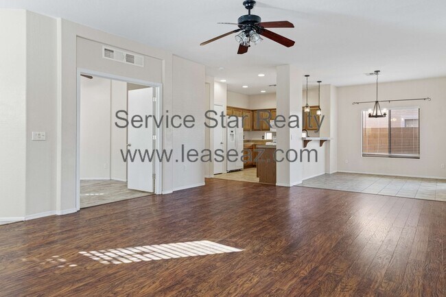 Building Photo - 4516 W Rolling Rock Dr