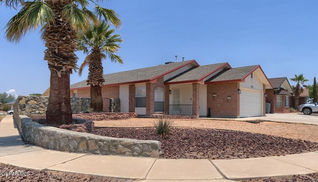 Building Photo - 11833 Imperial Gem Ave
