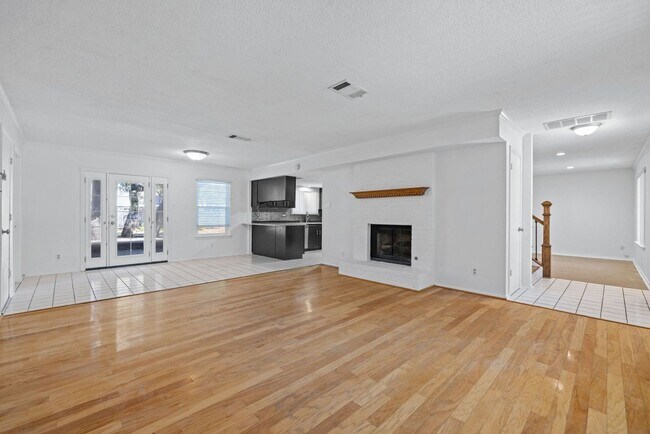 Foto del edificio - Happiness on Harcourt!