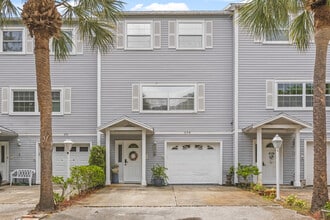 Foto principal - 574 Ryans Woods Ln