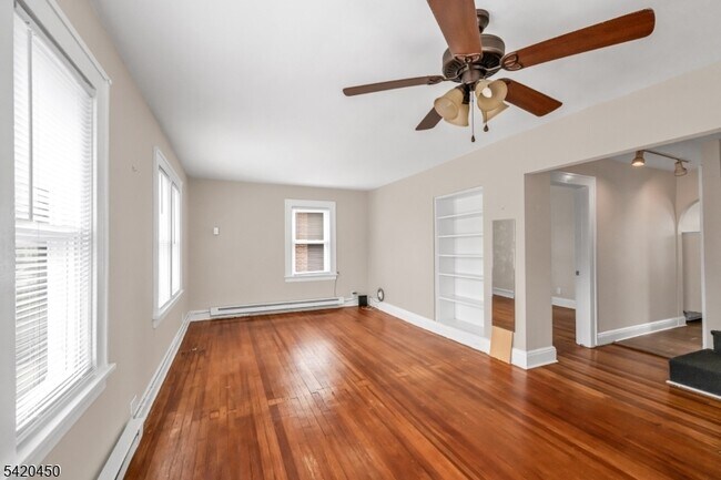 Foto del edificio - 36 Cortlandt Pl