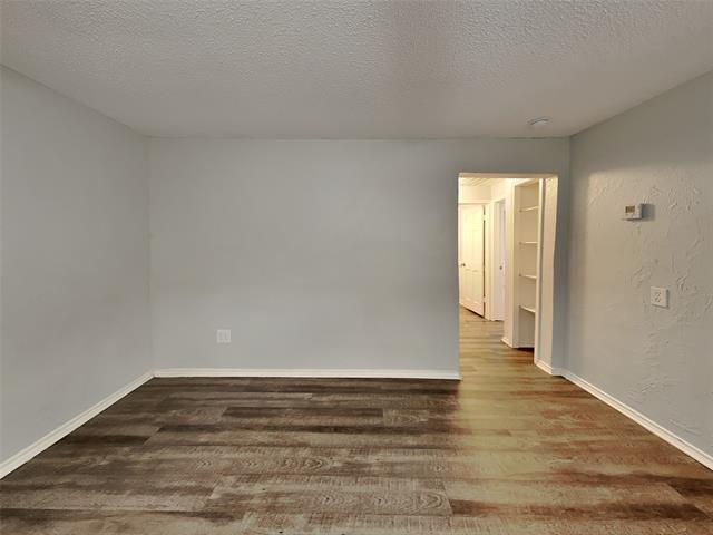Foto del edificio - 1211 Country Club Rd