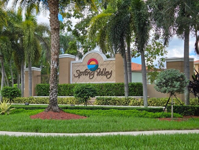 Building Photo - 16514 NW 3 St