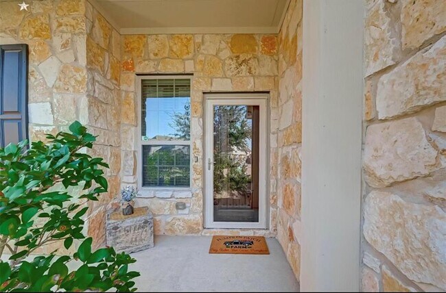 Foto del edificio - 13819 Meadowhouse Ct