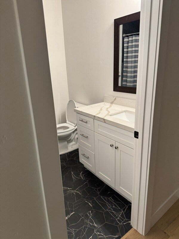 Building Photo - 8391 Montna Dr