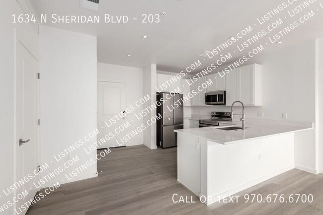 Building Photo - 1634 Sheridan Blvd