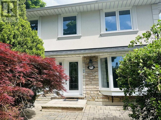 Building Photo - 125 Bannatyne Dr