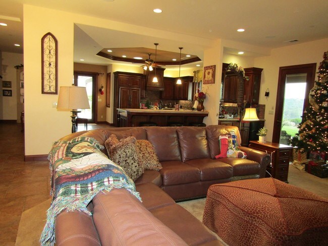 Building Photo - 3 br, 3.5 bath House - 360 Corralitos Road