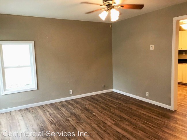 Foto del edificio - 2 br, 1 bath House - 1314 W. 12th St.