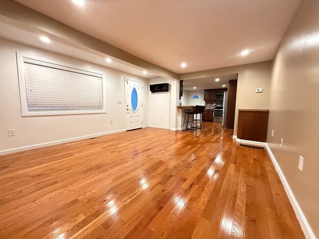 Foto del edificio - 7 Southbridge St Ct