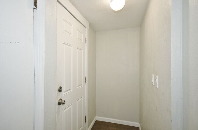 Foto del edificio - 1103 Crosby St