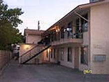 Foto del edificio - 2944 E Illinois Ave