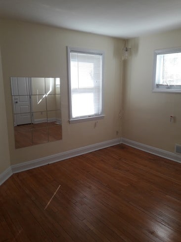 Building Photo - 3829 White Ave