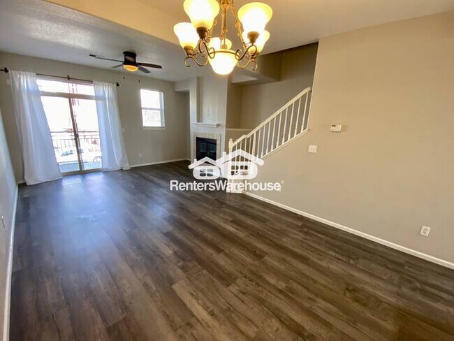 Foto del edificio - Perfect Two Bedroom with Third Office Space in Perfect Neighborhood