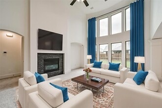 Building Photo - 17794 Misty Brk Ln