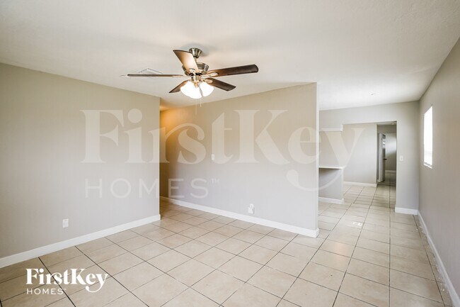 Foto del edificio - 5980 NW 24th Ct