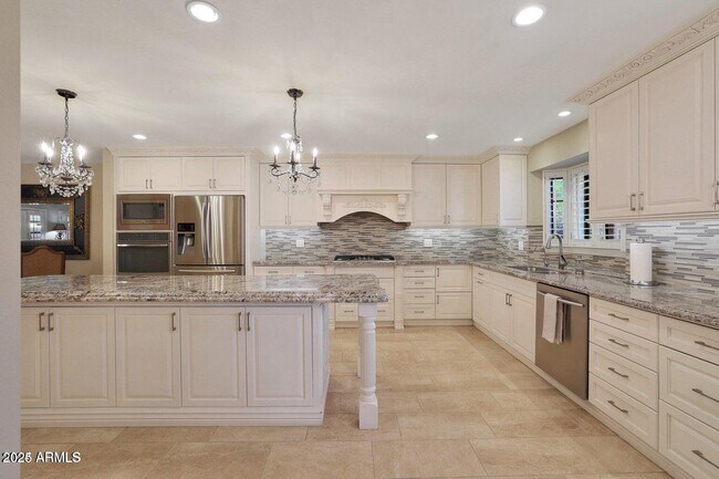 Foto del edificio - 7285 E Arlington Rd