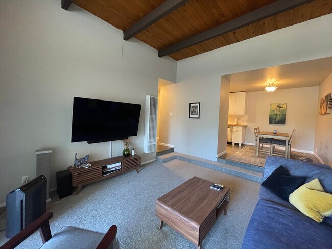 Foto del edificio - 1591 Ellis St