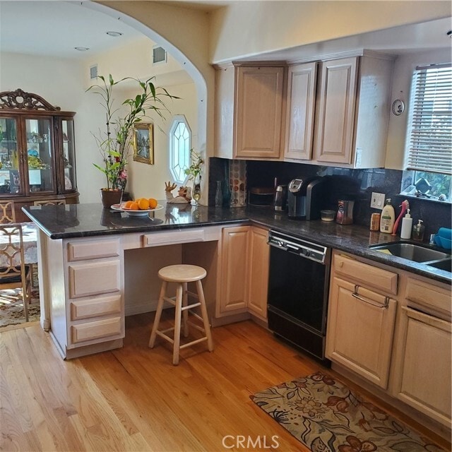 Foto del edificio - 12944 Woodbridge St