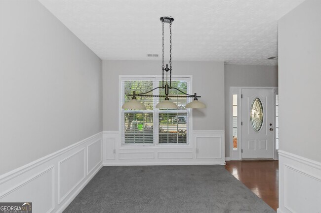 Building Photo - 760 Winbrook Dr