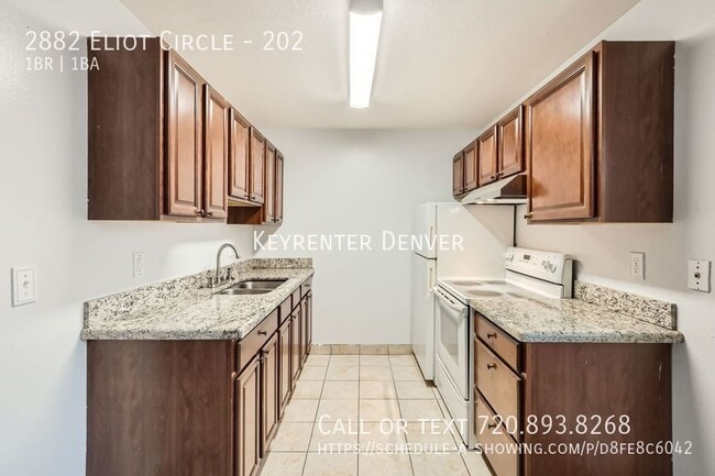 Building Photo - Newly Renovated Charming 1 Bedroom Apartme...
