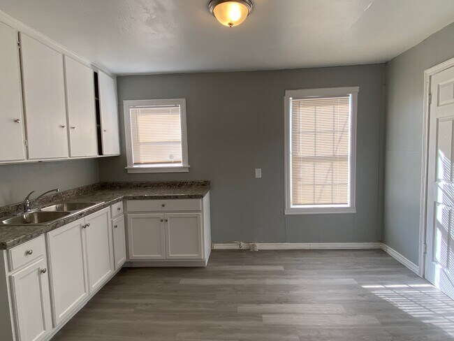 Foto del edificio - 1326 NW 100th St