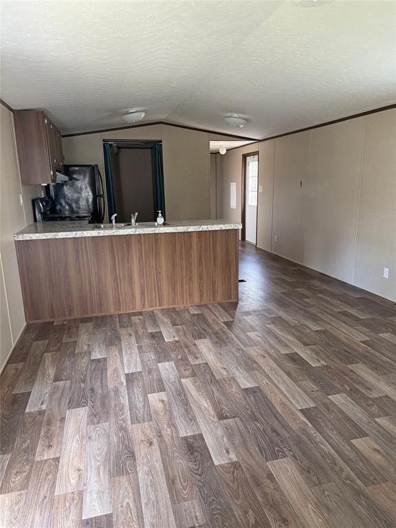 Building Photo - 390 Hidden Oaks Dr