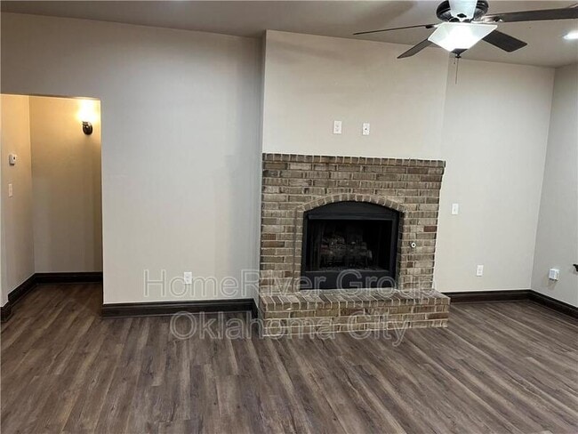 Building Photo - 4513 Wagner Lake Dr