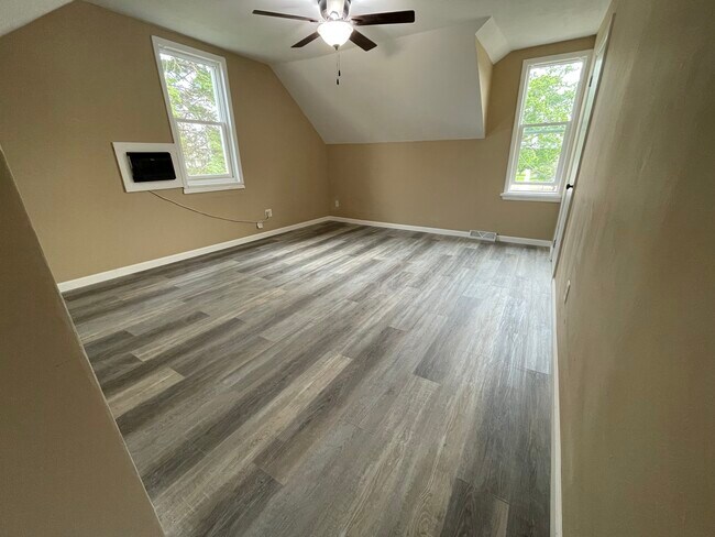Foto del edificio - 301 6th St NW