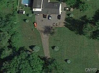 Building Photo - 127 Hunter Dr